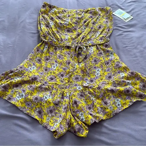 Bebop NWT  yellow w/purple & white flowers strapless belted romper, size M summer