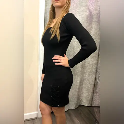 Say What? Elegant Black Off-Shoulder Dress🌹🖤