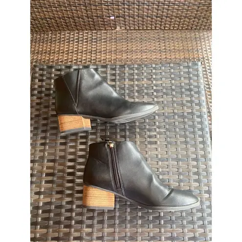 Dr. Scholl’s Tumbler Boots Womens size 8.5