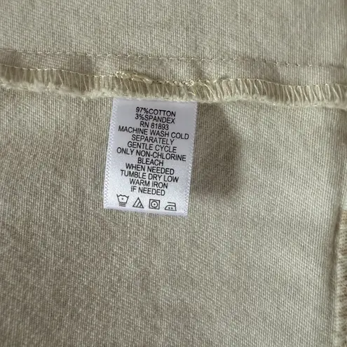 Denim & Co cream colored spotted collared 3/4 sleeve jacket size small