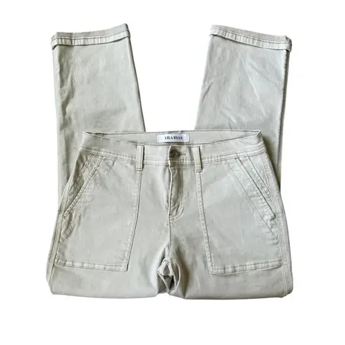 Lila Ryan cream colored flat front khaki cuffed cropped stretchy pants size 4