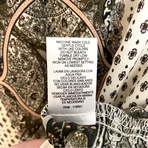 Heart soul Bandana Print Scarf Cut Sleeveless Cream Tan Pink Black Tank M Medium