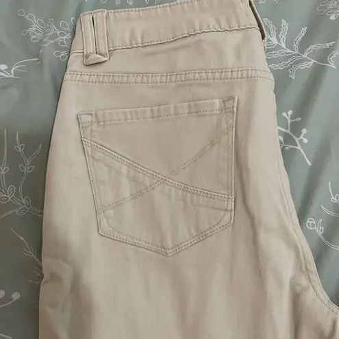 NYDJ Women's Straight Leg Jeans - Cream Beige Size 8P