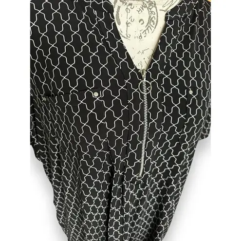 Croft & Barrow 1X Black White Geometric Zip Front Blouse – NWOT