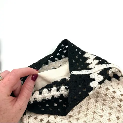 Ultra Pink Cream & Black Crochet Knit High Rise Lined Pants