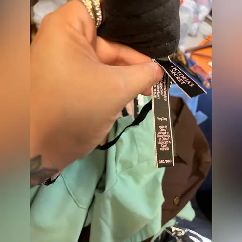 Victoria's Secret Victoria’s Secret Very Sexy Long Line Bra 36D – Black & Tan Floral Embroidery