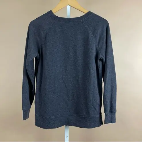 Gap Women’s XS Love Wins Heart Graphic Vintage Crewneck Long Sleeve Sweatshirt