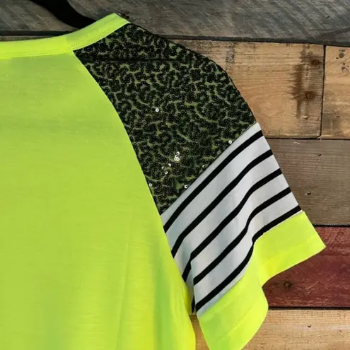 Sunshine & Rodeos Neon Sequin Shoulder Top Size Medium Green
