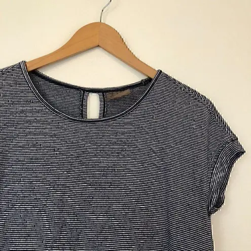 CALVIN KLEIN PERFORMANCE Navy Blue White Short Cap Sleeve Cutout Back Tee Small