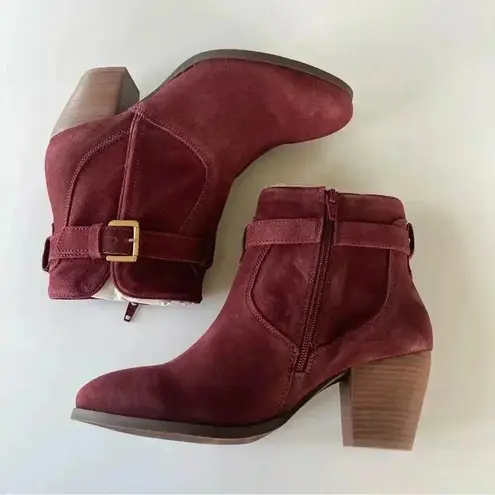 Diba Suede Sleek Bootie in Burgundy and Gold Size 7.5 New without box! Red
