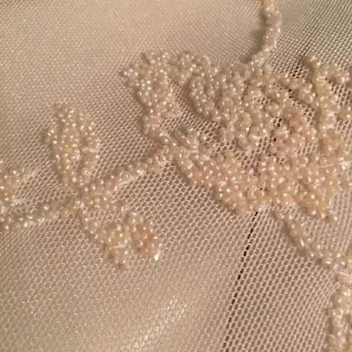 RARE RENFREW SCOTLAND BEADED PEARL SHIMMER SHEER TOP Size undefined