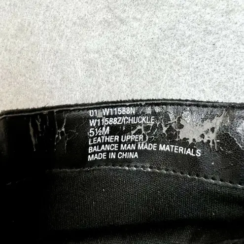 White Mountain Black Heeled Boots