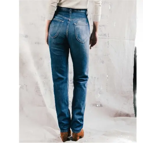Imogene and Willie Margot Slim Straight Jeans
Size 30