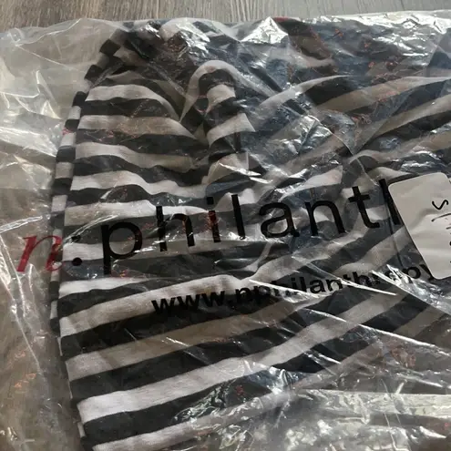 n:philanthropy Atlas Tee Size Small