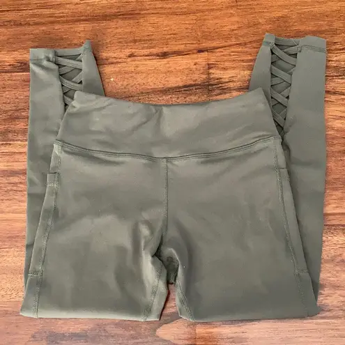 Senita Athletics Army Green Criss Cross Crop Leggings Size Small Cropped EUC