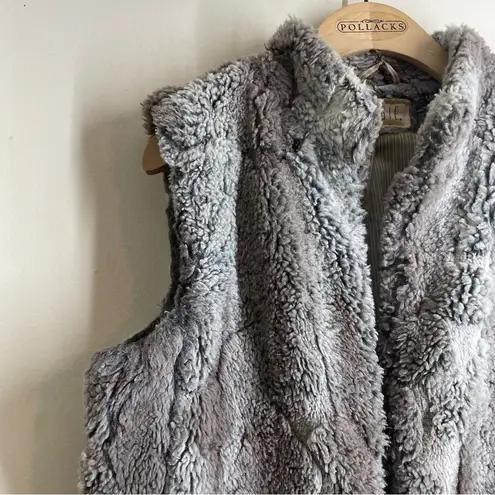 GEORGIE Faux Fur Vest Sz Small Grey Textured Longline Gray