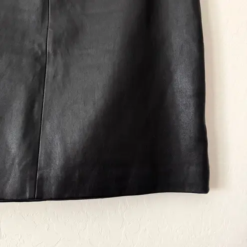 St. John Stretch Napa Leather Stretch Pencil Skirt In Caviar Size 12
