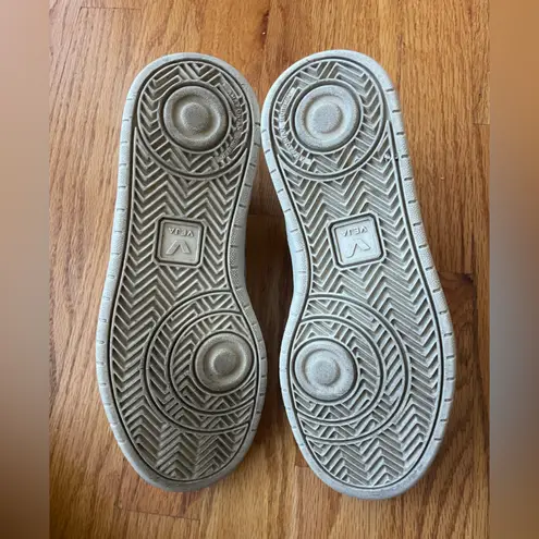 VEJA Light Gray Suede Sneakers with Neon Highlights (Flaw)