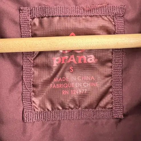 prAna Vest Red Down Puffer Zip Front High Collar Sleeveless Womens Small