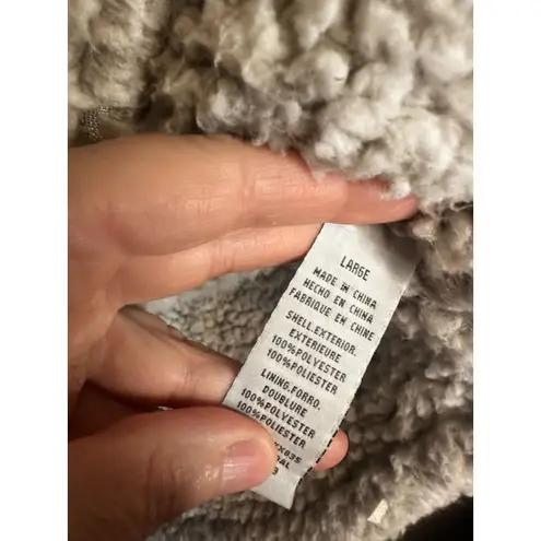 Thread & Supply White Sherpa Zip Vest Women’s Size Large Cozy Outerwear