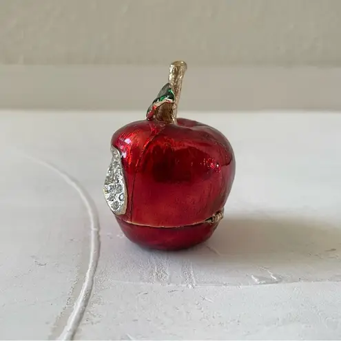 None Vintage Red Apple enameled With Rhinestones Trinket Jewelry Box Ring Box