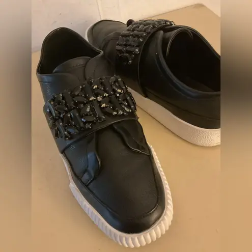 Karl Lagerfeld women black leather platform Jules sneakers Size 8