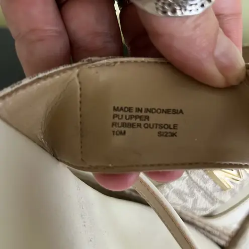 Michael Michael Kors Women's Jilly Mid Wedge Logo Wedge Thong Sandals Tan Size 10