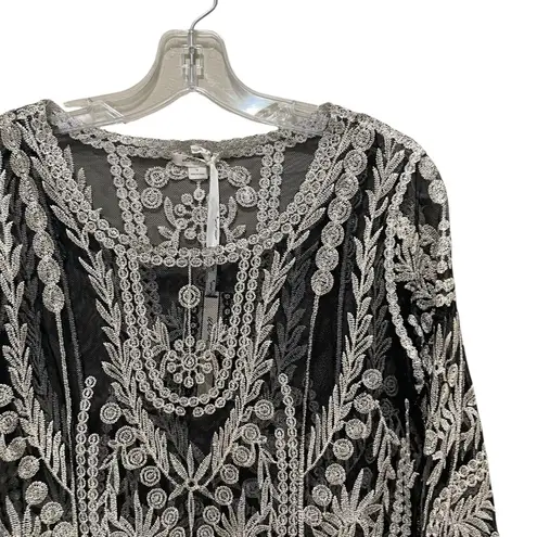 Ultra Pink Lace Sheer Embroidered Top Black Size Medium