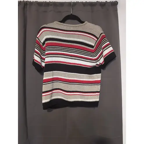 WNW Casuals Striped V