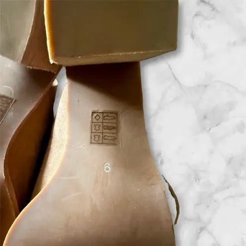 Free People NWOT  x Jeffrey Campbell Taupe Lace Up Block Heel Boho Bootie: Size 9