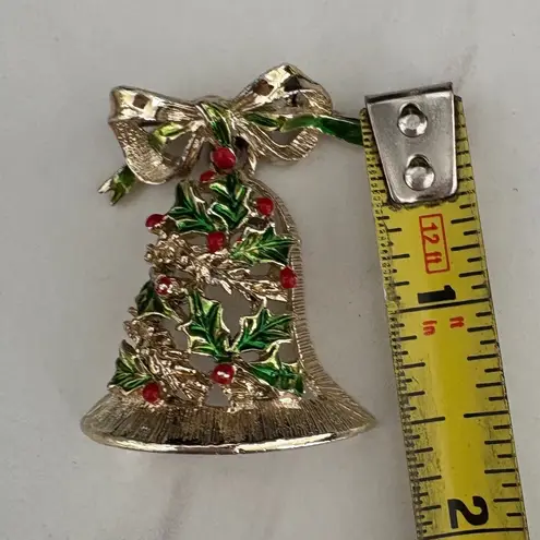 Vintage 1950's GERMANY Christmas Bell Bow Holly Red Berry Brooch Holiday Jewelry Gold - Image 2