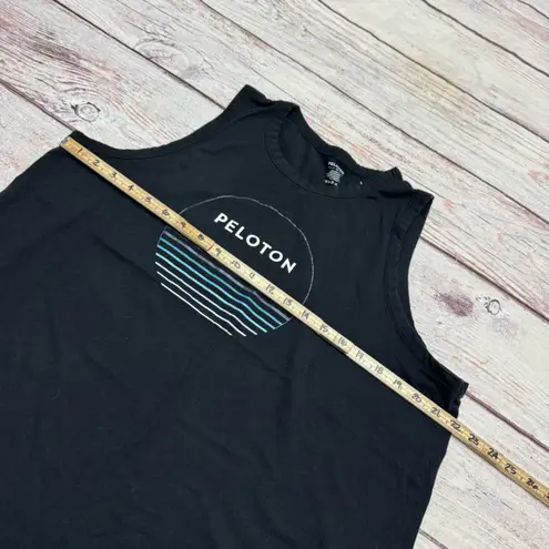 Peloton Graphic Muscle Tank in Black Cotton Size 1X