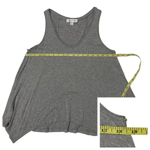 Amour Vert Asymmetrical Hem Tank - Gray - XS