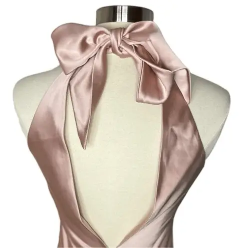 LOVELY Imogen LB025 Draped Twist Halter Tie
