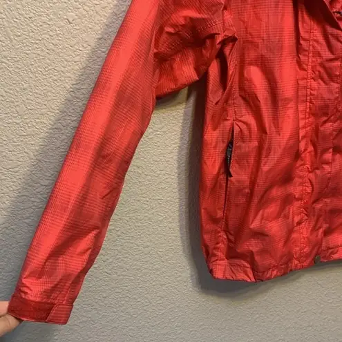 White Sierra Pink Packable Rain Coat sz M hiking climbing outdoor camping