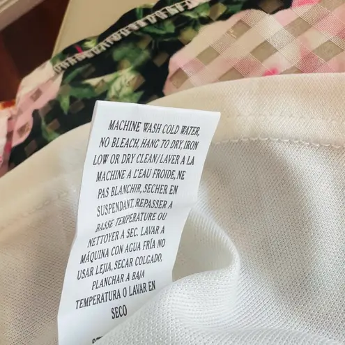 Boutique Izabel London Pink Floral Tea Party Dress