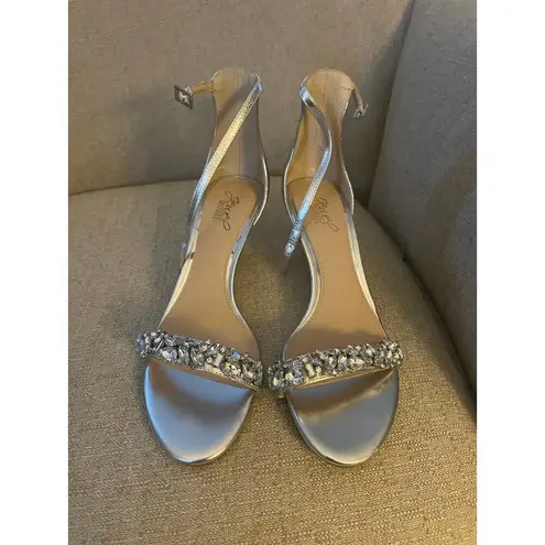 Dash Kitten Heel by Jewel BADGLEY MISCHKA Adorned Open Toe, S84 Silver Size 9