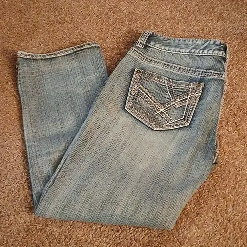 Rock & Roll Cowgirl low rise capris size 32