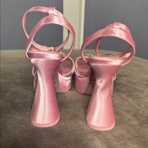 ALDO Barbie x  Collection Pink Satin Platform Heart Sandal Block Heel 7.5