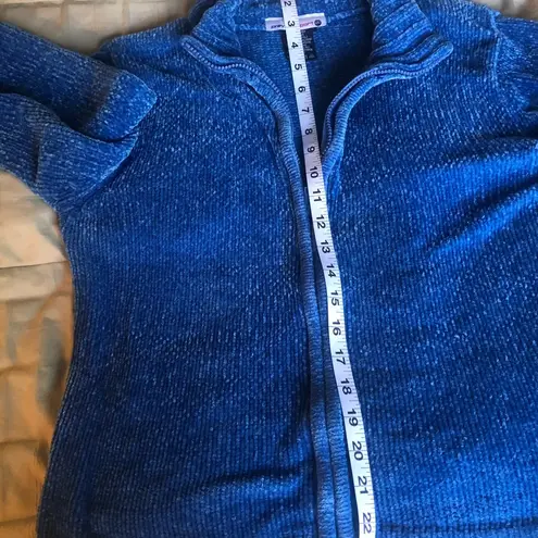Vintage Long Sleeve ZipUp Sweater Blue M Size undefined