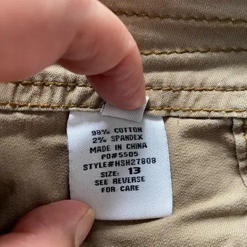 Paris Blues Beige Bermuda Shorts Size 13