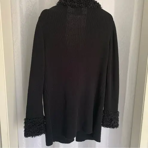 Max Studio  Faux Fur Collar Cardigan Sweater Sz: Small