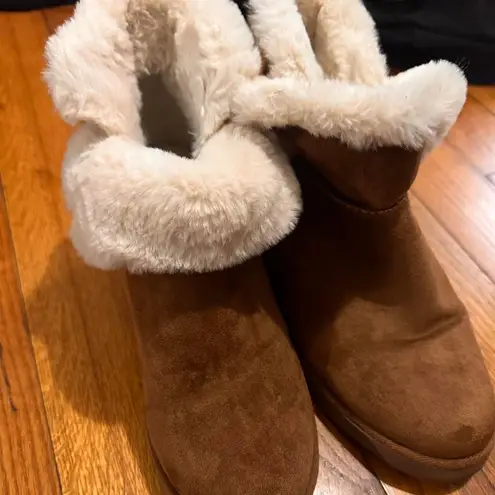 Chestnut brown suede hidden wedge Size 8