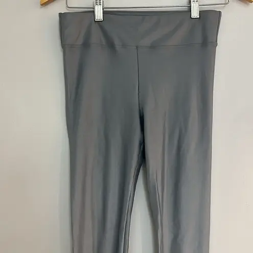 Koral Leah Infinity Sports Bra Lustrous Silver Gray Cropped Top