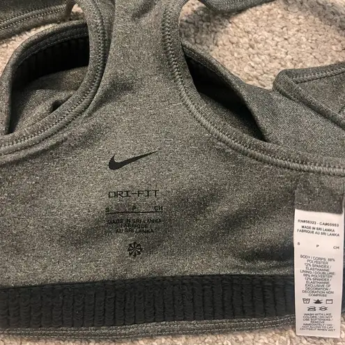 Nike  Sports bra