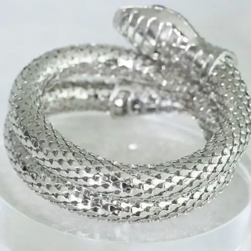 SNAKE Wrap Bracelet with Rhinestones. Silver. Silver