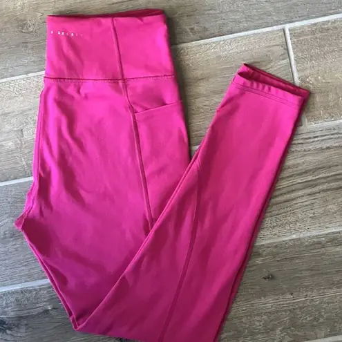 Victoria's Secret Activewear Leggings Size 12