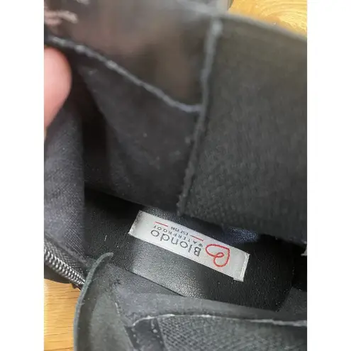 Blondo Bandit Women 8 M Black Suede Side Zip Water-Proof Round Toe Chelsea