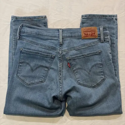 Levi’s Women’s 311 Shaping Skinny Capri Jeans Blue Size 26