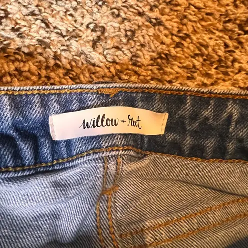 Willow + Root Distressed Mom Jeans Ripped Knee Denim Button Fly Size 28 Blue